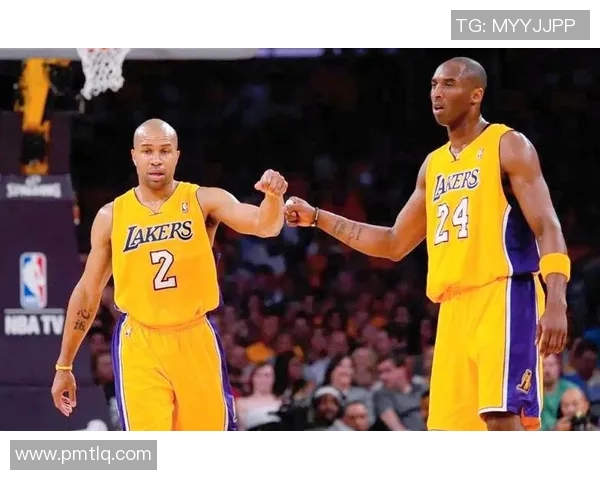 科比重回球场观战，热火vs湖人再掀传奇对决