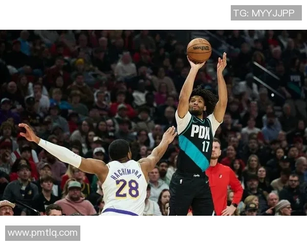 雷霆逆转击败开拓者，格林单场得分高达31分